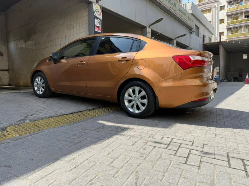 2013 Kia Rio in Dubai