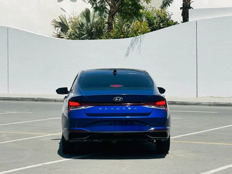 2022 Hyundai Elentra in Dubai