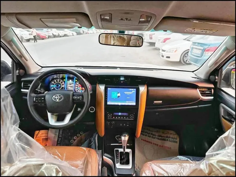 2017 Toyota Fortuner in Dubai