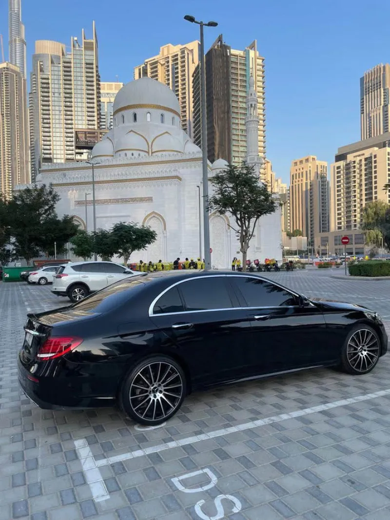 2017 مرسيدس-بنز الفئة - E in Dubai