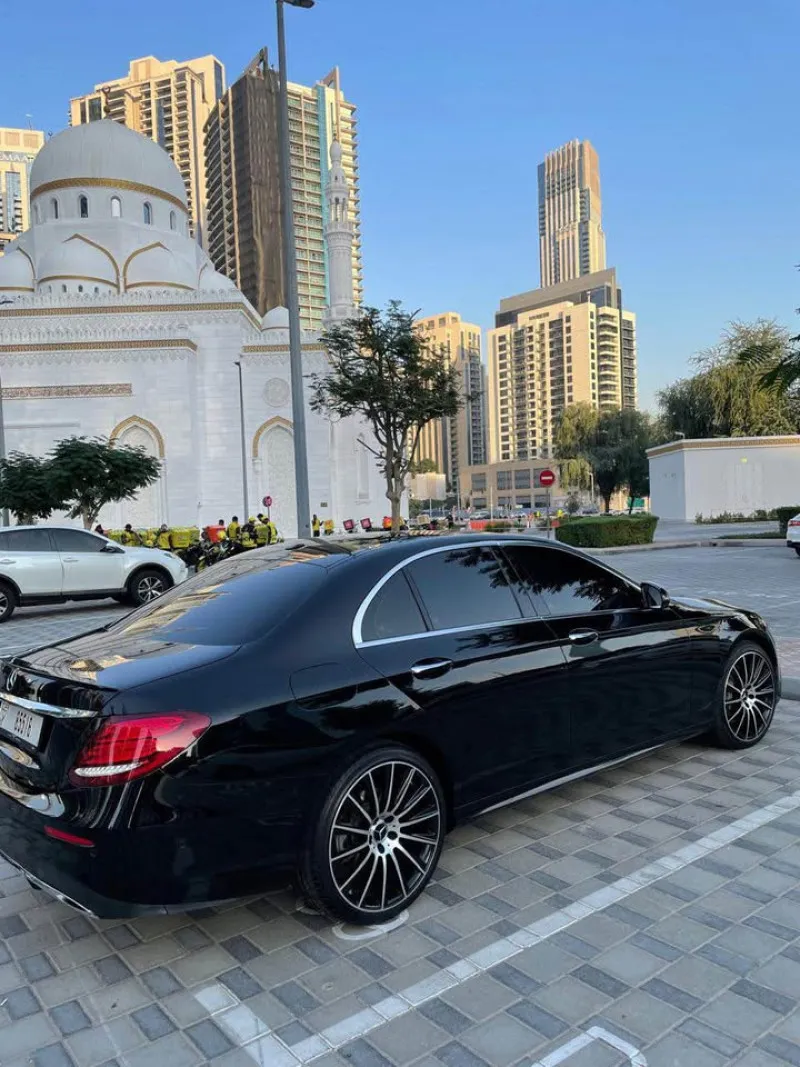 2017 مرسيدس-بنز الفئة - E in Dubai