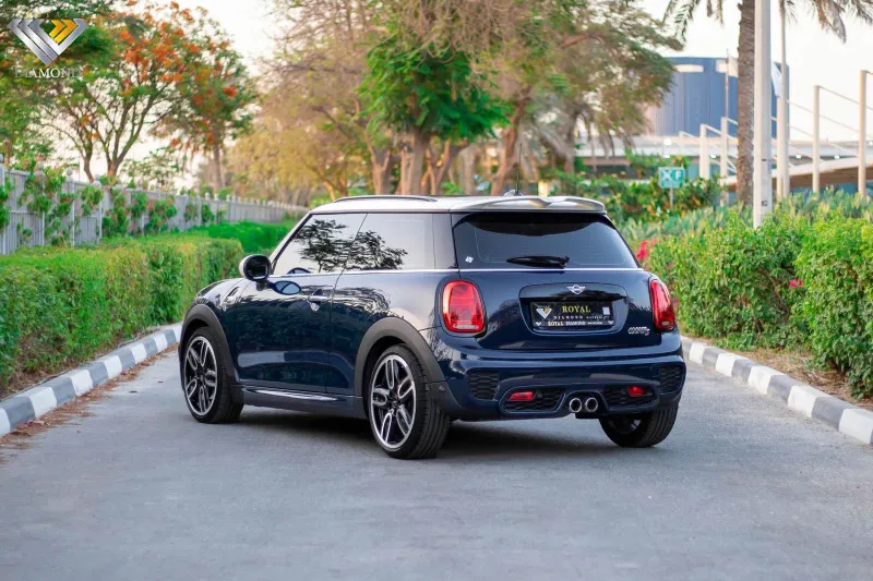 2020 Mini Cooper in Dubai
