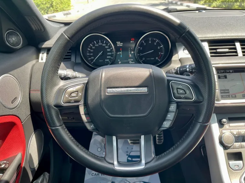2015 Land Rover Range Rover Evoque in Dubai