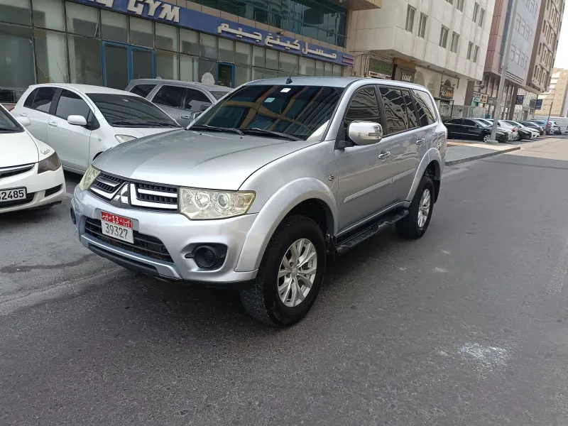 2014 Mitsubishi Montero in Dubai