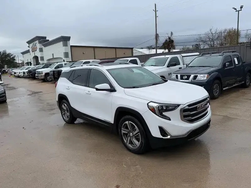 2019 GMC Terrain in Dubai