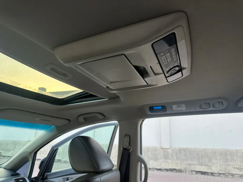 2012 Honda Odyssey in Dubai
