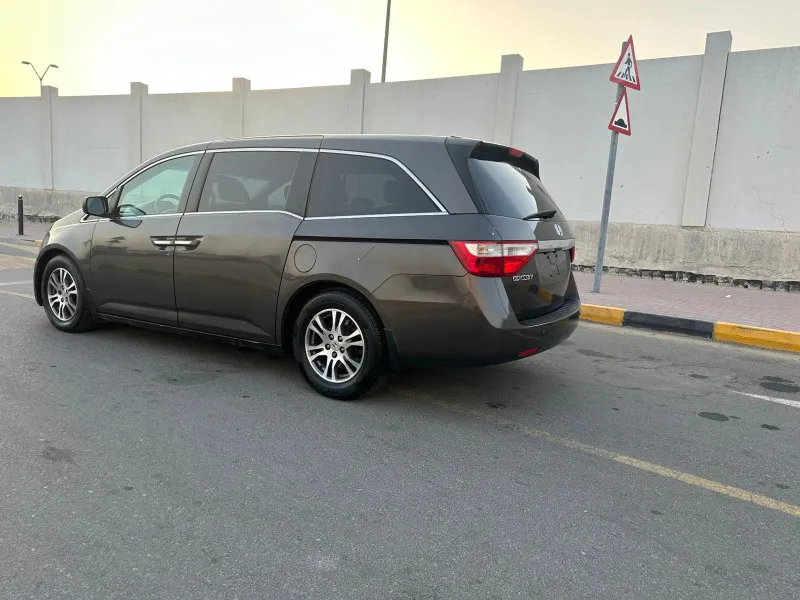 2012 Honda Odyssey in Dubai