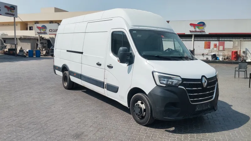 2021 Renault Master in Dubai