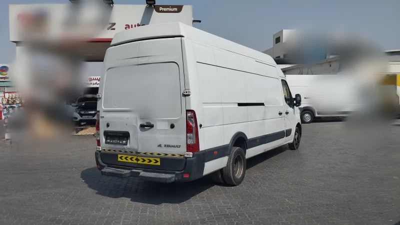 2021 Renault Master in Dubai