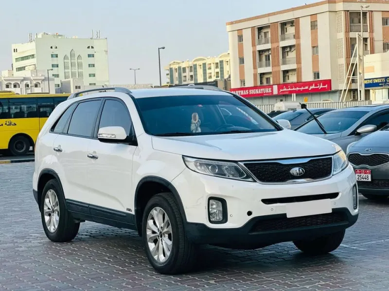 2014 كيا سورينتو in Dubai