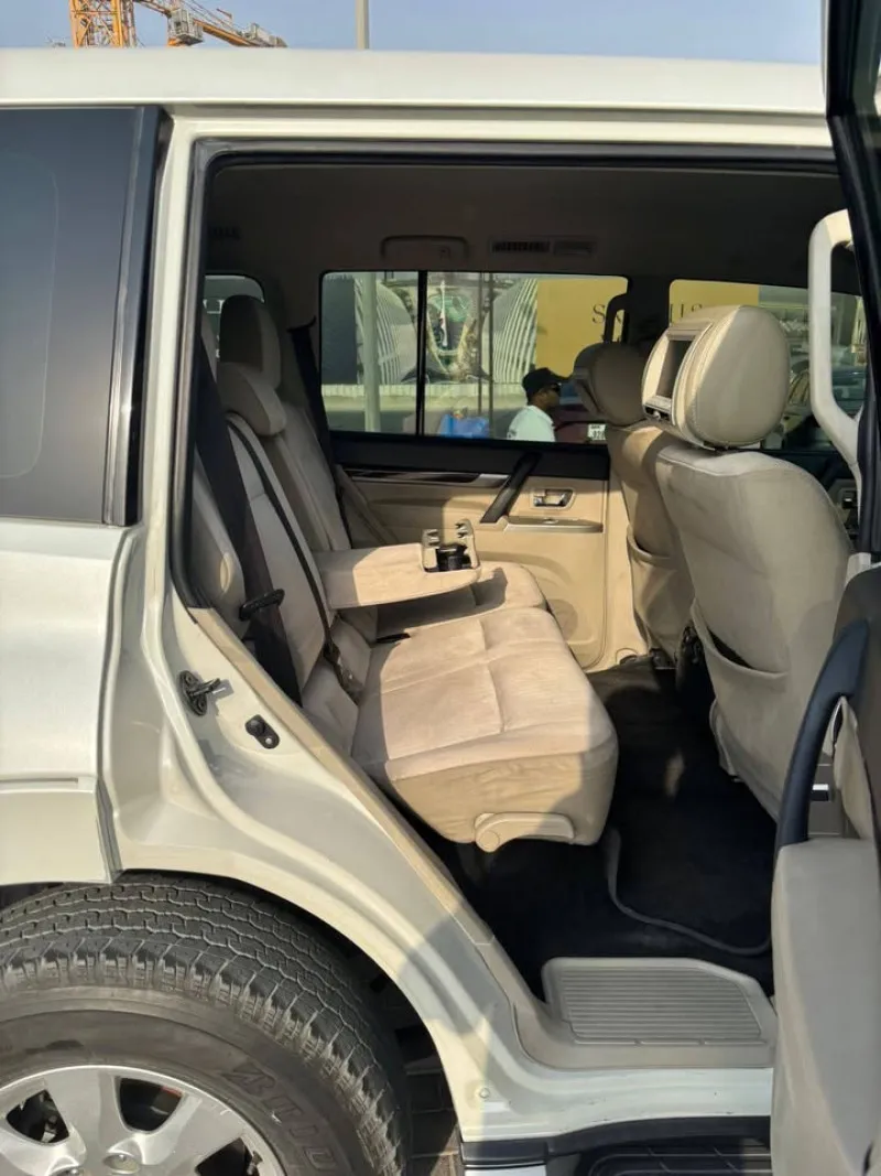 2017 Mitsubishi Pajero in Dubai