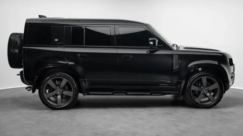 2023 Land Rover Defender in Dubai