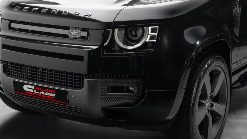 2023 Land Rover Defender in Dubai