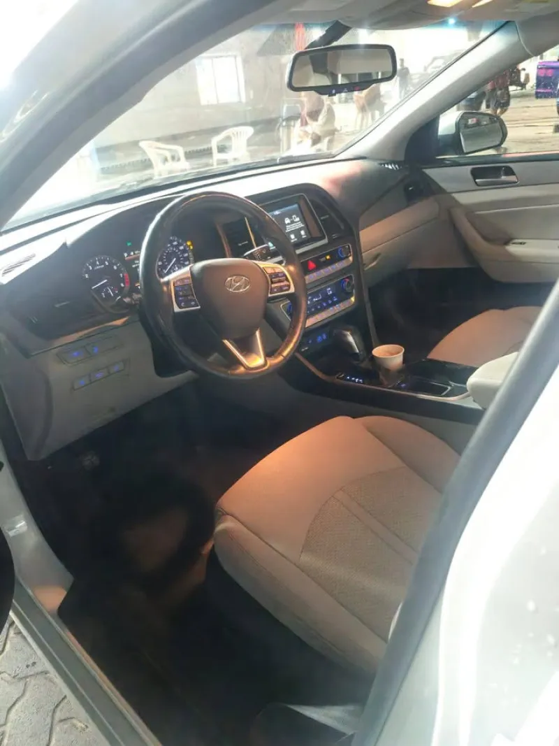 2019 Hyundai Sonata in Dubai