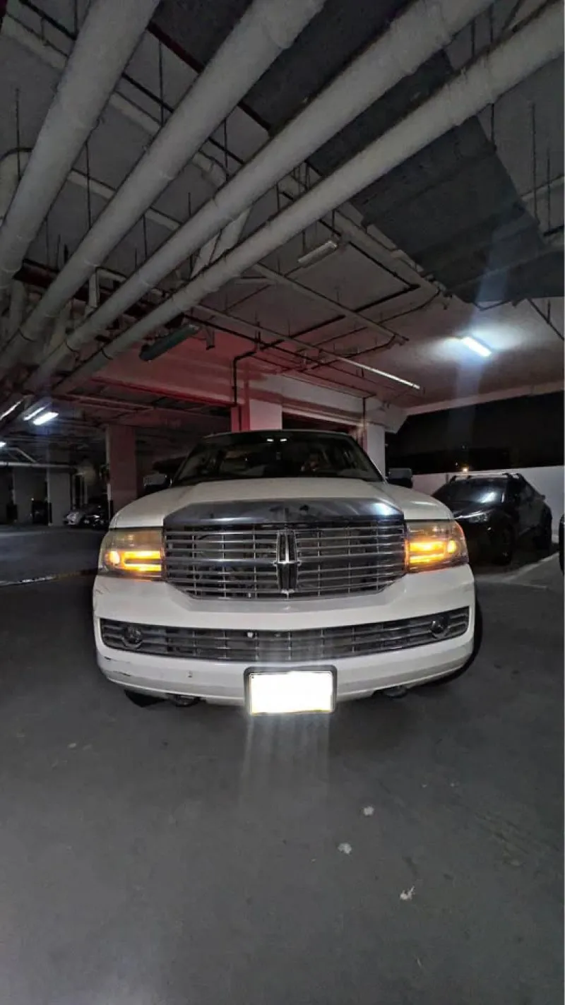 2008 Lincoln Navigator in Dubai