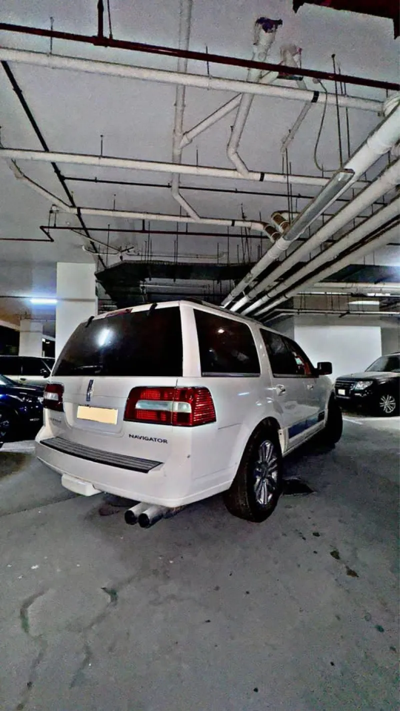 2008 Lincoln Navigator in Dubai