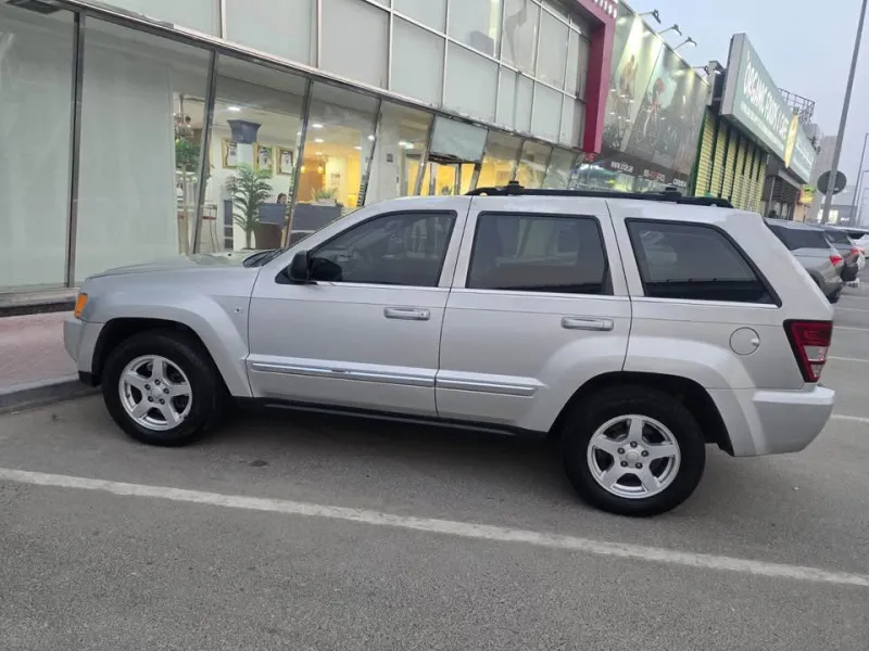 2005 Jeep Grand Cherokee in Dubai