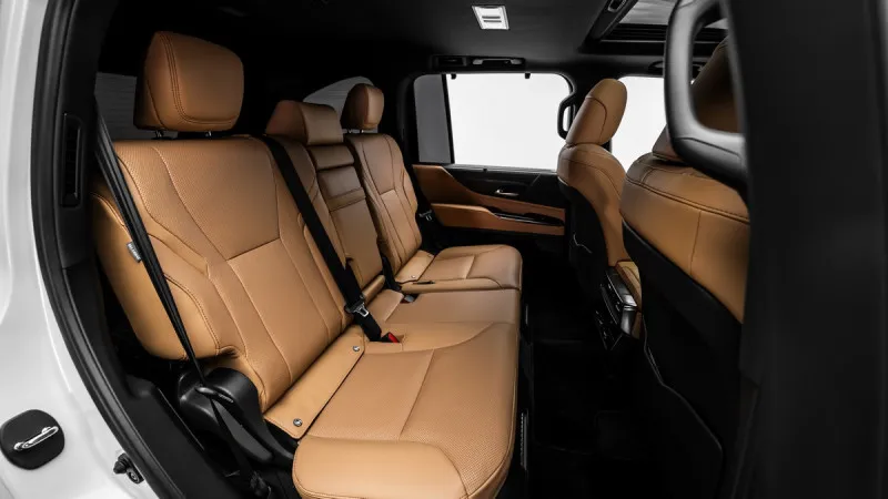 2024 Lexus LX600 in Dubai