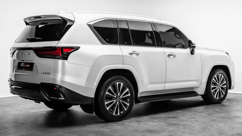 2024 Lexus LX600 in Dubai