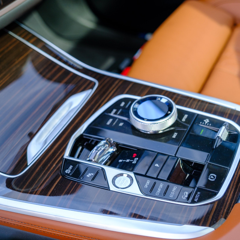2023 BMW X7 in dubai