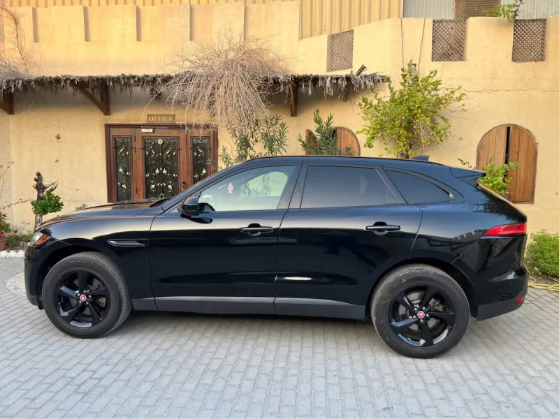 2017 جاكوار اف بيس in Dubai