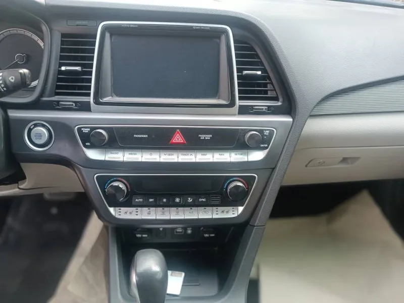 2018 Hyundai Sonata in Dubai