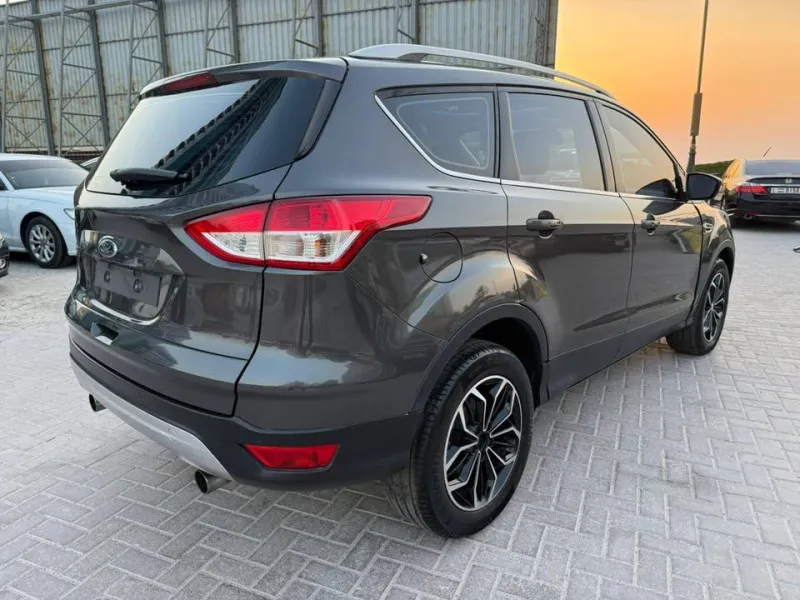 2015 فورد اسكايب in Dubai