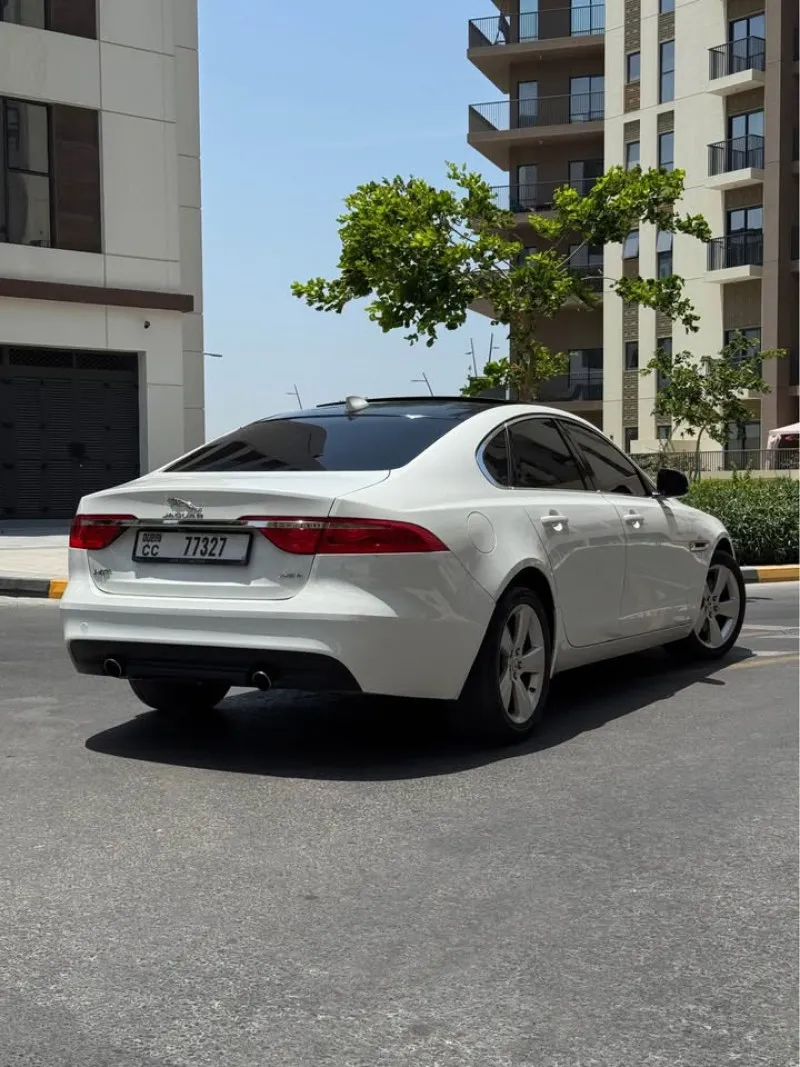 2018 جاكوار اكس اف in Dubai