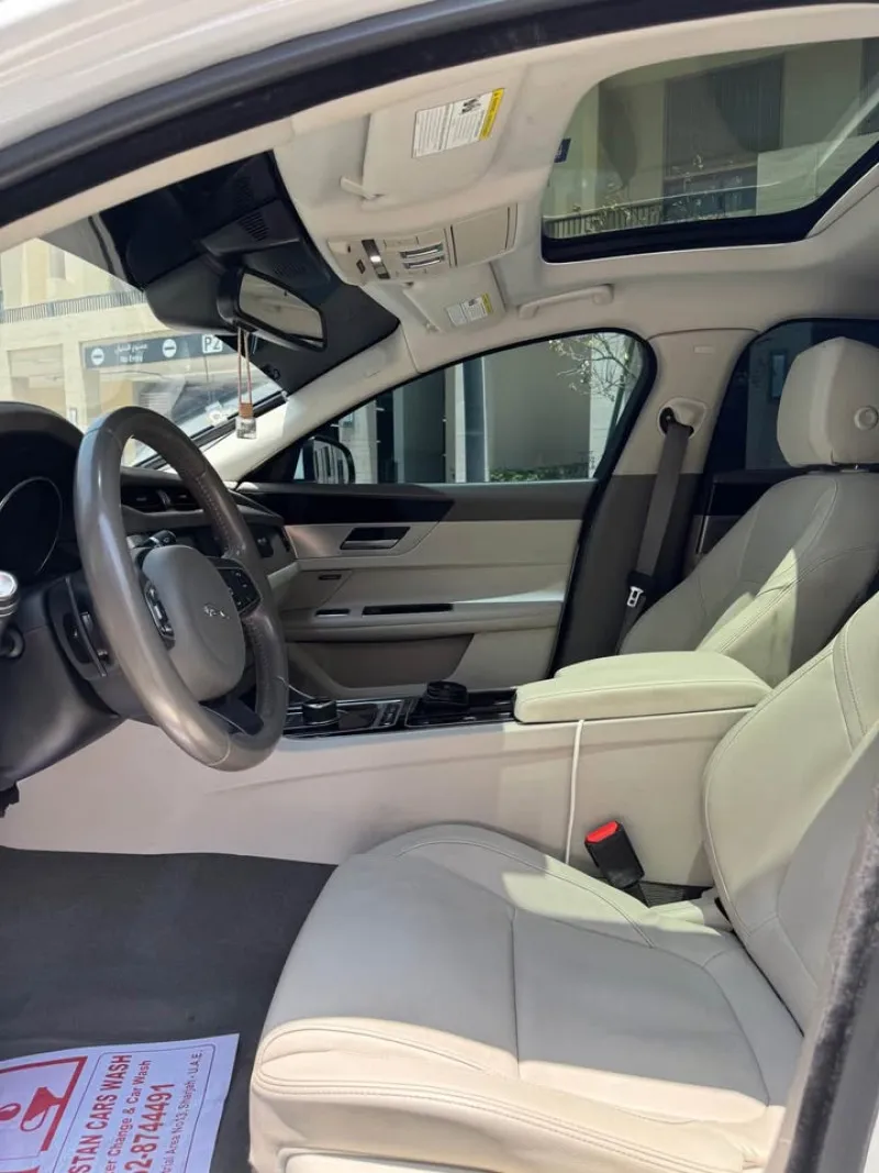 2018 جاكوار اكس اف in Dubai