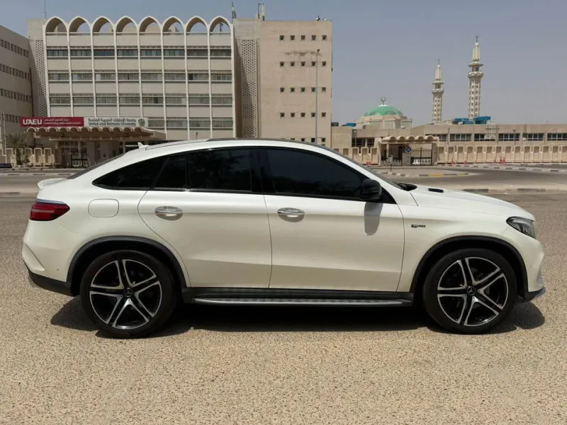 2017 Mercedes-Benz GLC in Dubai
