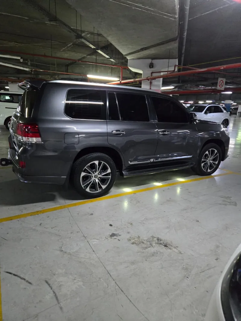 2020 Toyota Land Cruiser in Dubai