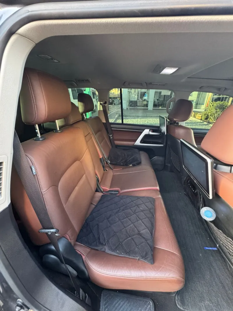 2020 Toyota Land Cruiser in Dubai