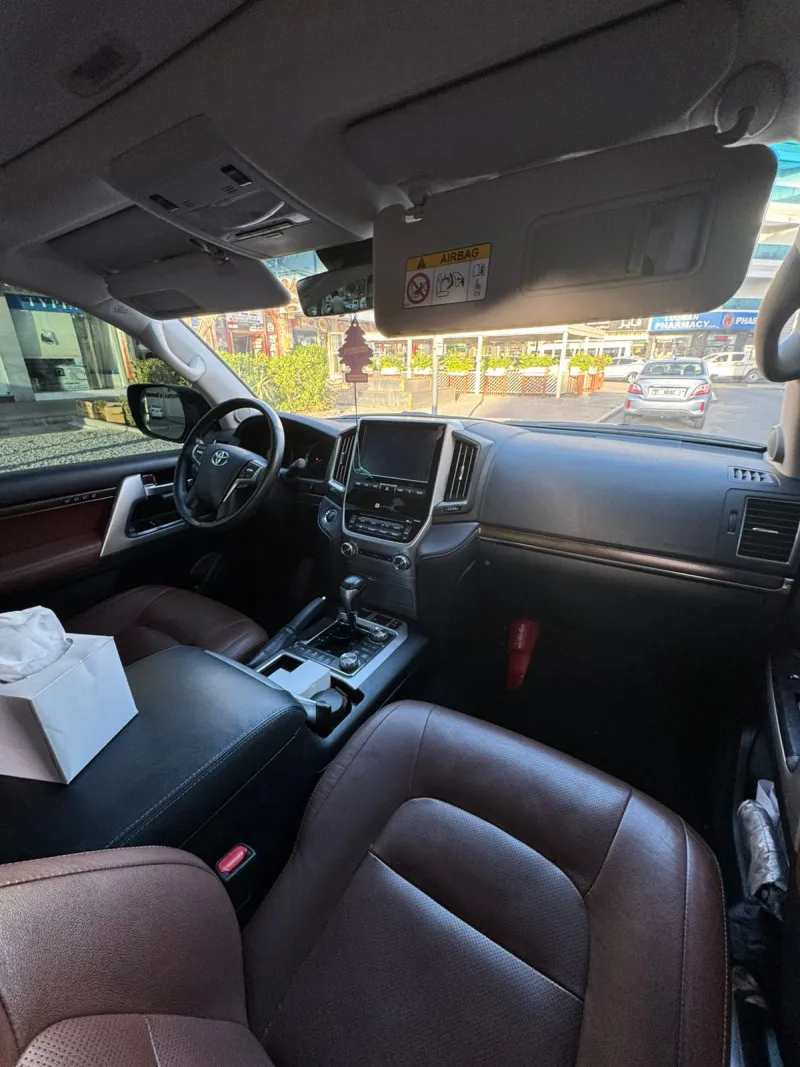 2020 Toyota Land Cruiser in Dubai