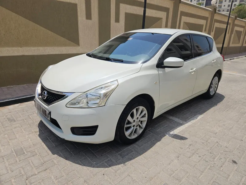 2016 Nissan Tiida in Dubai