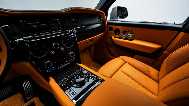 2024 Rolls Royce Cullinan in Dubai