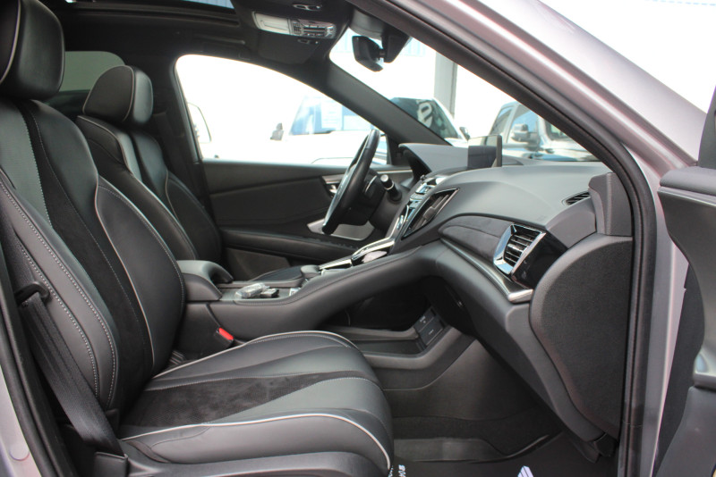 2021 Acura RDX in dubai