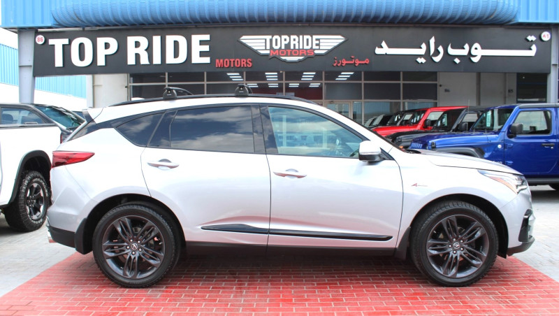 2021 Acura RDX in dubai