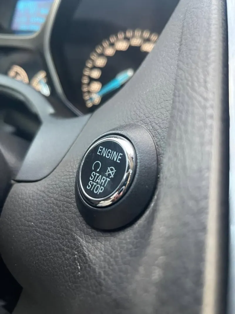 2014 Ford Focus in Dubai
