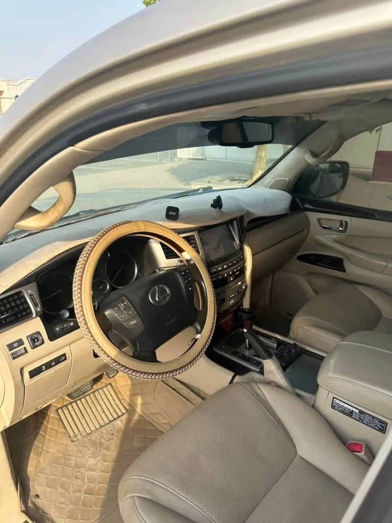 2013 Lexus LX 570 in Dubai
