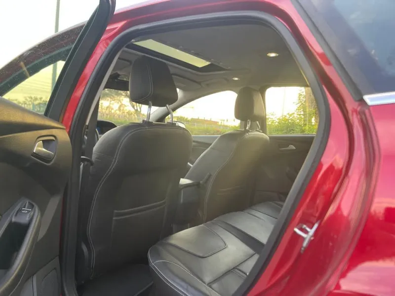 2014 Ford Focus in Dubai
