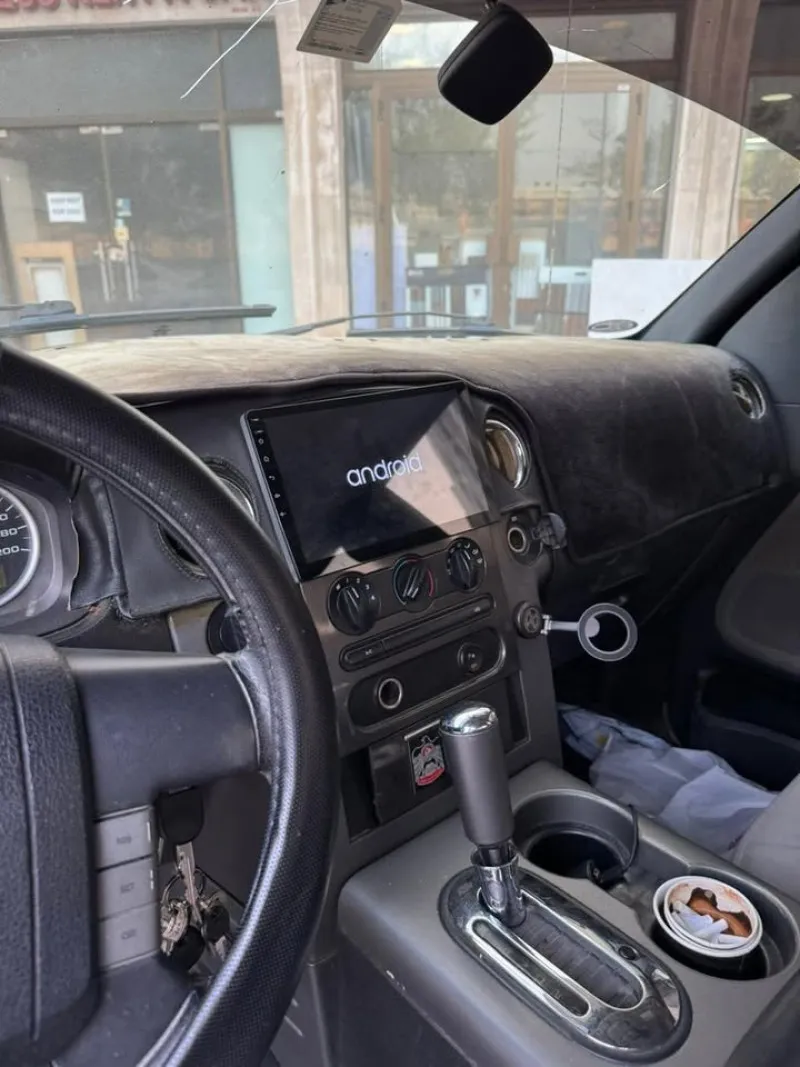 2005 Ford F150 in Dubai
