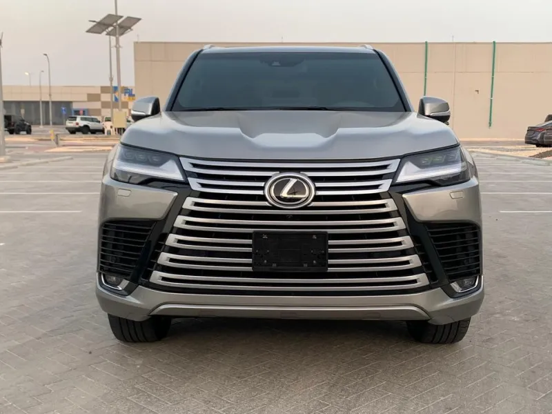 2023 Lexus LX600 in Dubai