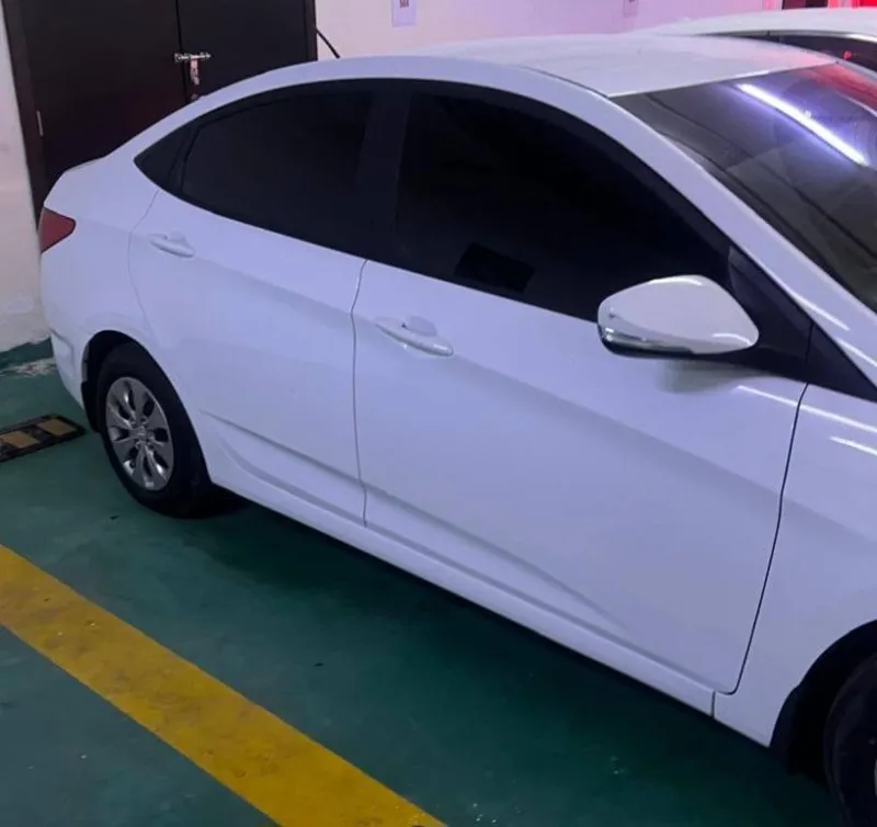2017 هيونداي أكسنت in Dubai