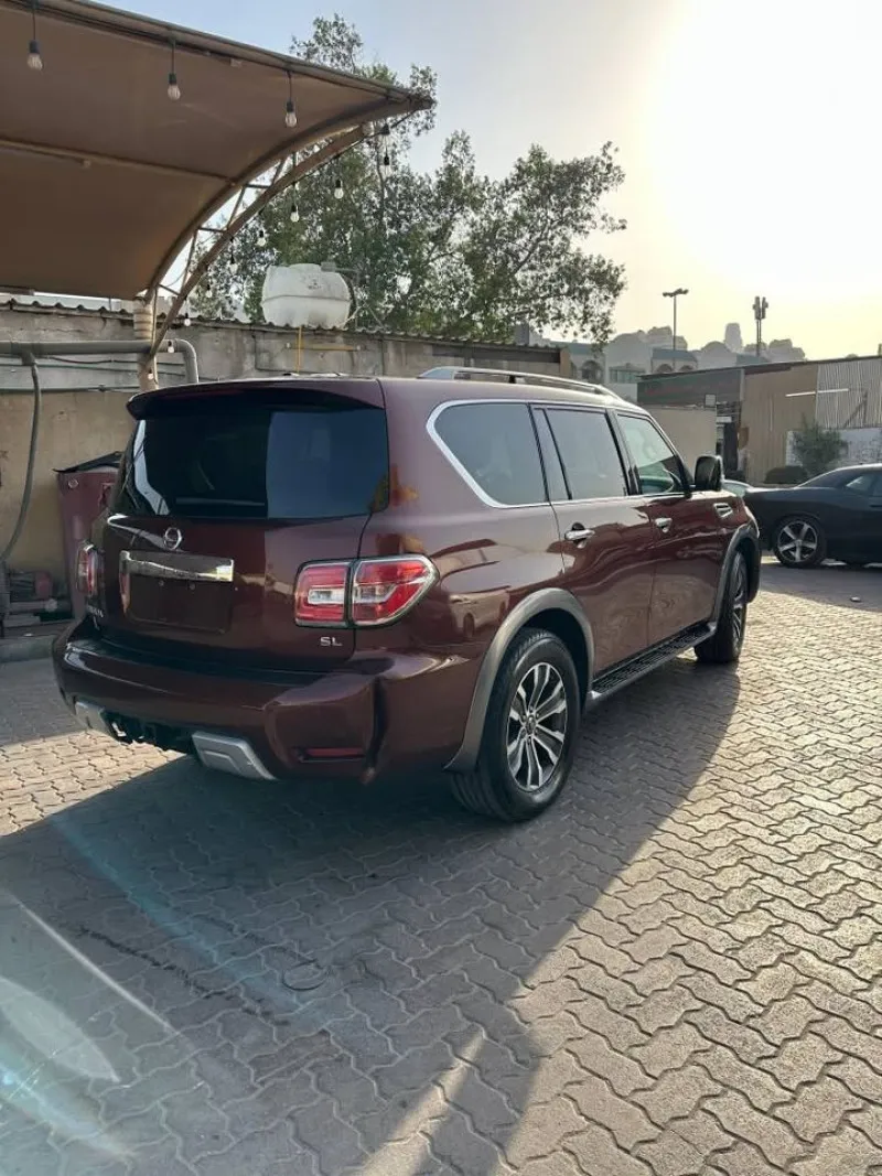 2017 نيسان آرمادا in Dubai