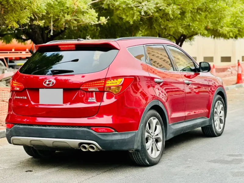 2014 Hyundai Santa Fe in Dubai