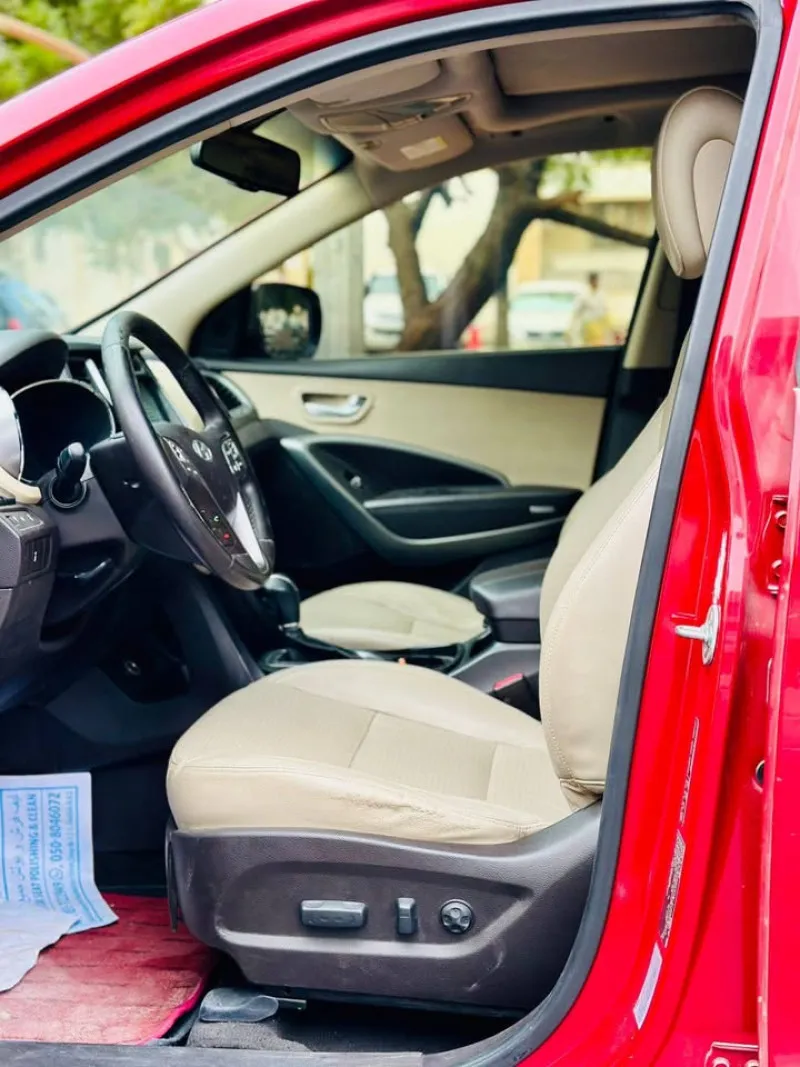2014 Hyundai Santa Fe in Dubai
