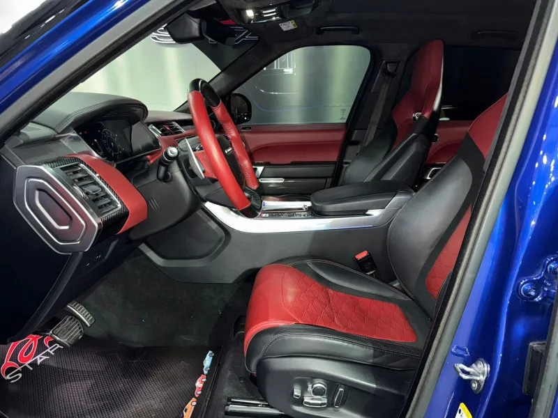 2018 Land Rover Range Rover Sport in Dubai