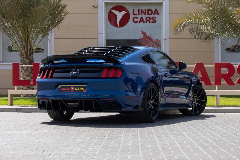 2017 فورد موستانج in Dubai