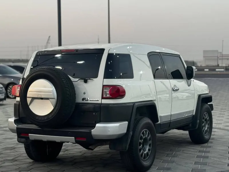 2010 Toyota FJ Cruiser in Dubai