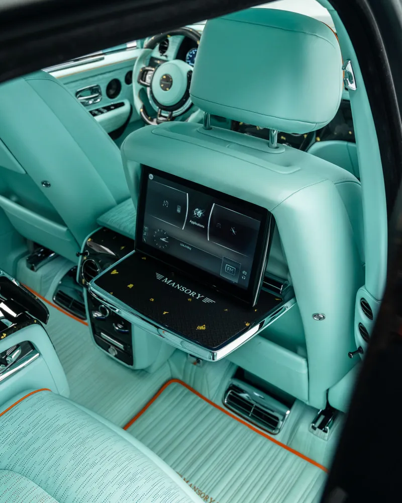 2022 Rolls Royce Cullinan in Dubai